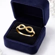 14 K Arany végtelen jeles gyűrű elegáns díszdobozban