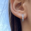 karika-fulbevalo-kek-feher-koves-nem-bebi-feher-arany-15-mm-atmero-heim-ekszer-webaruhaz