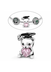 Ezüst ballagós maci charm
