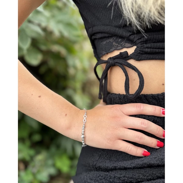 ezust-golyokkal-eletfaval-vegtelen-jellel-diszitett-karkoto-heim-ekszer-webshop